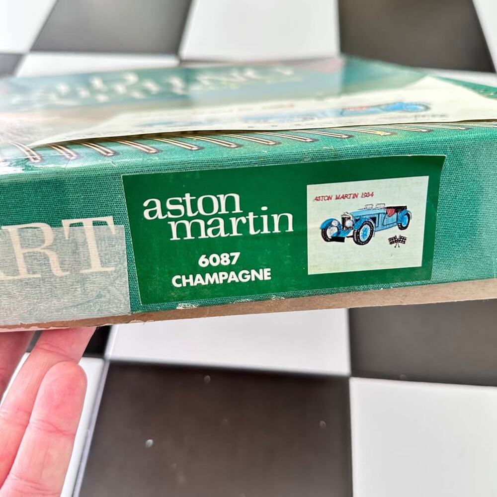 vintage 3-D String Art kit by Ship Shape Aston Martin design for experts - Picture 4 of 9